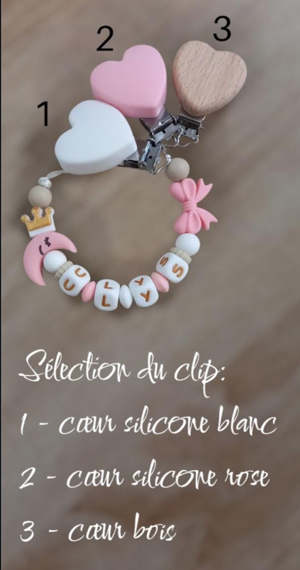 Attache tétine personnalisée sur le thème lune. Modèle Ulys. Cadeau naissance, baby shower, jeunes parents. Création française.